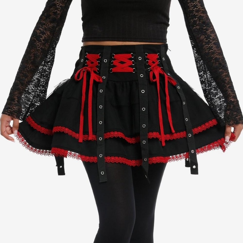 Hot Topic Black and Red Lace-Up Skirt